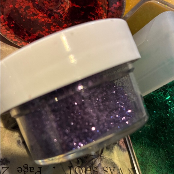 Glitter Set - Picture 9 of 9